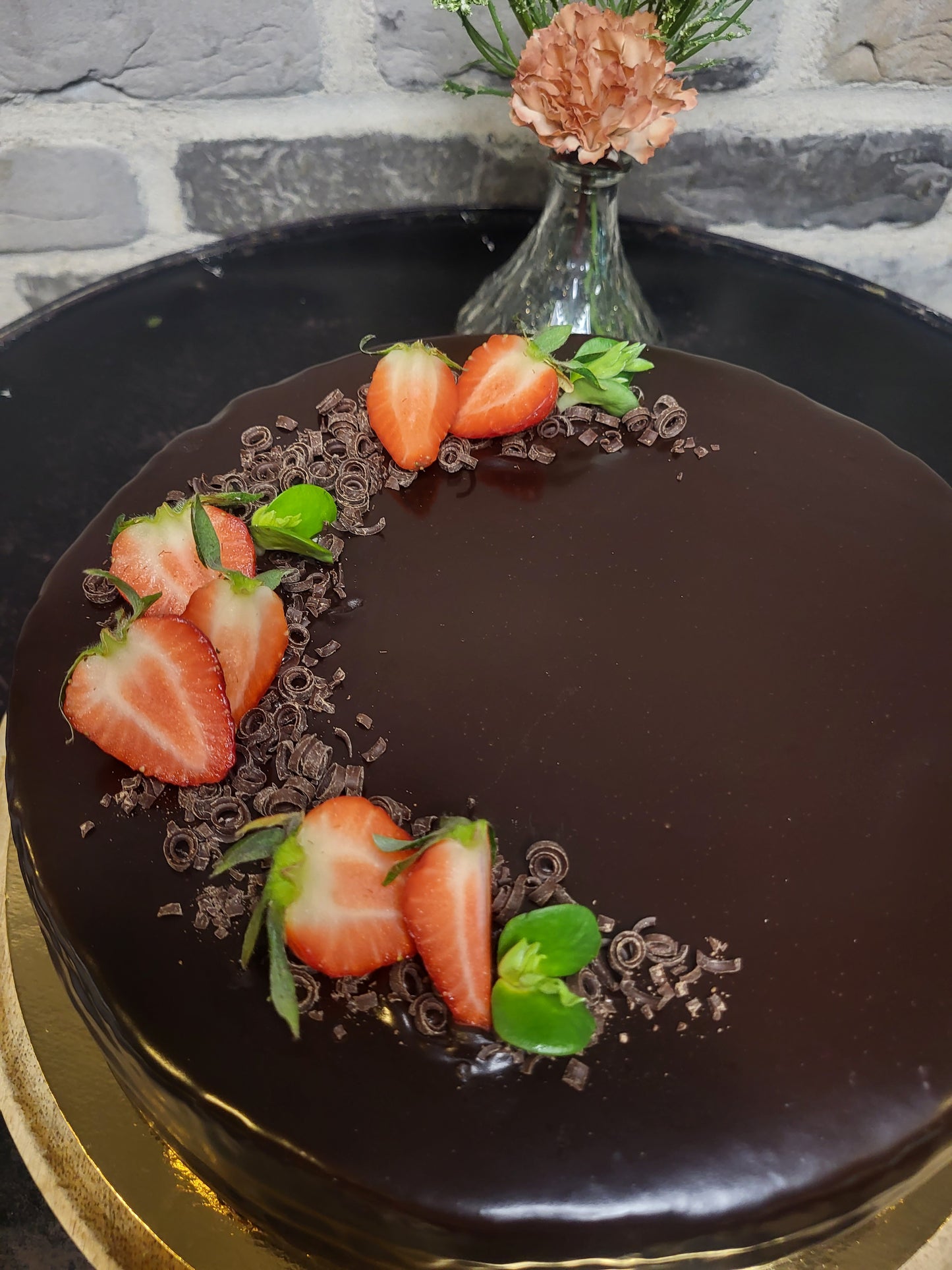 Mansikka-sacher
